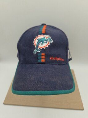 Vintage Miami Dolphins Logo Athletic 90s Strapback Hat – NFL – Taiwan R.O.C.